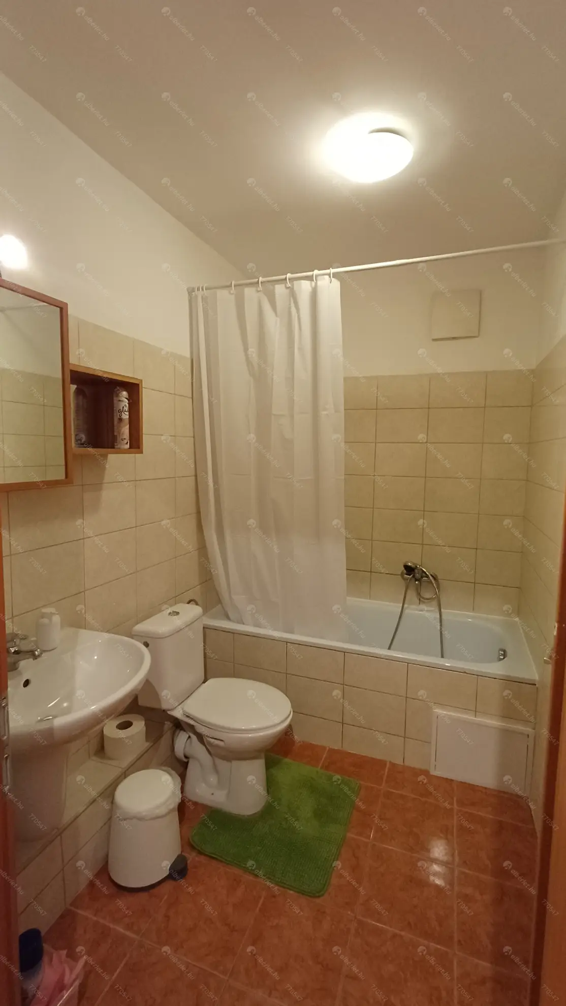 Kiadó albérlet 170000 Ft/hó áron: ,   . Mérete: 40 nm, 1 szobás | Alberlet.hu - 6574300