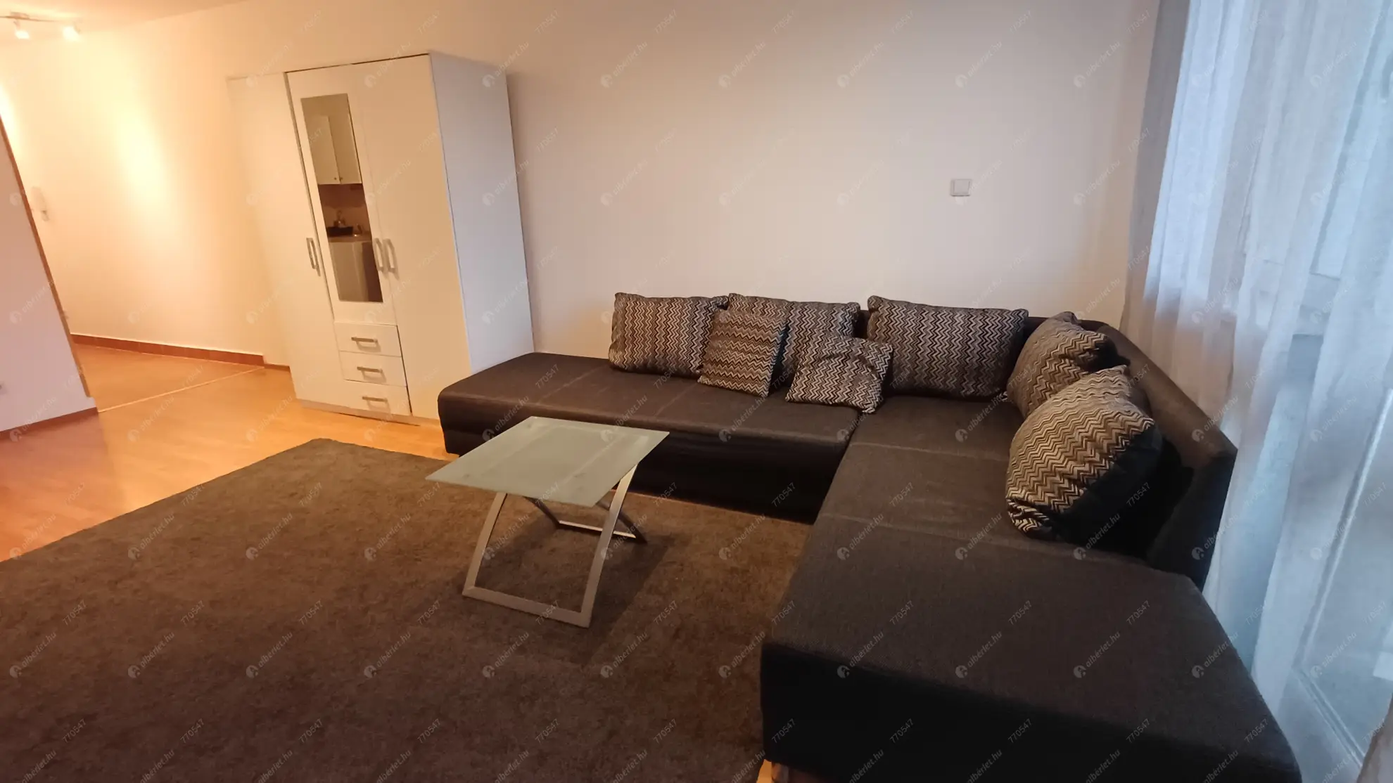 Kiadó albérlet 170000 Ft/hó áron: ,   . Mérete: 40 nm, 1 szobás | Alberlet.hu - 6574302