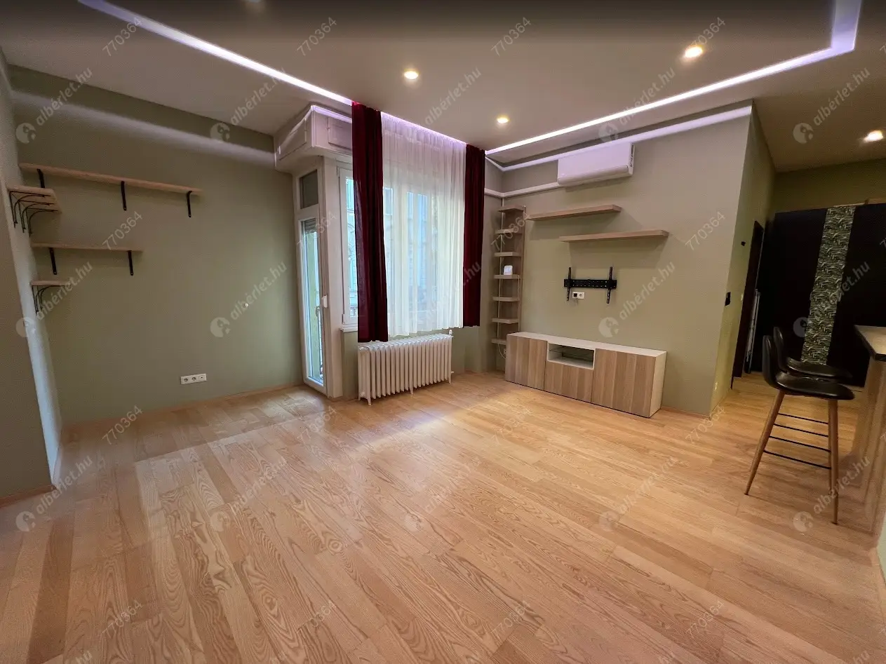 Kiadó albérlet 650000 Ft/hó áron: ,   . Mérete: 90 nm, 3 szobás | Alberlet.hu - 6571590