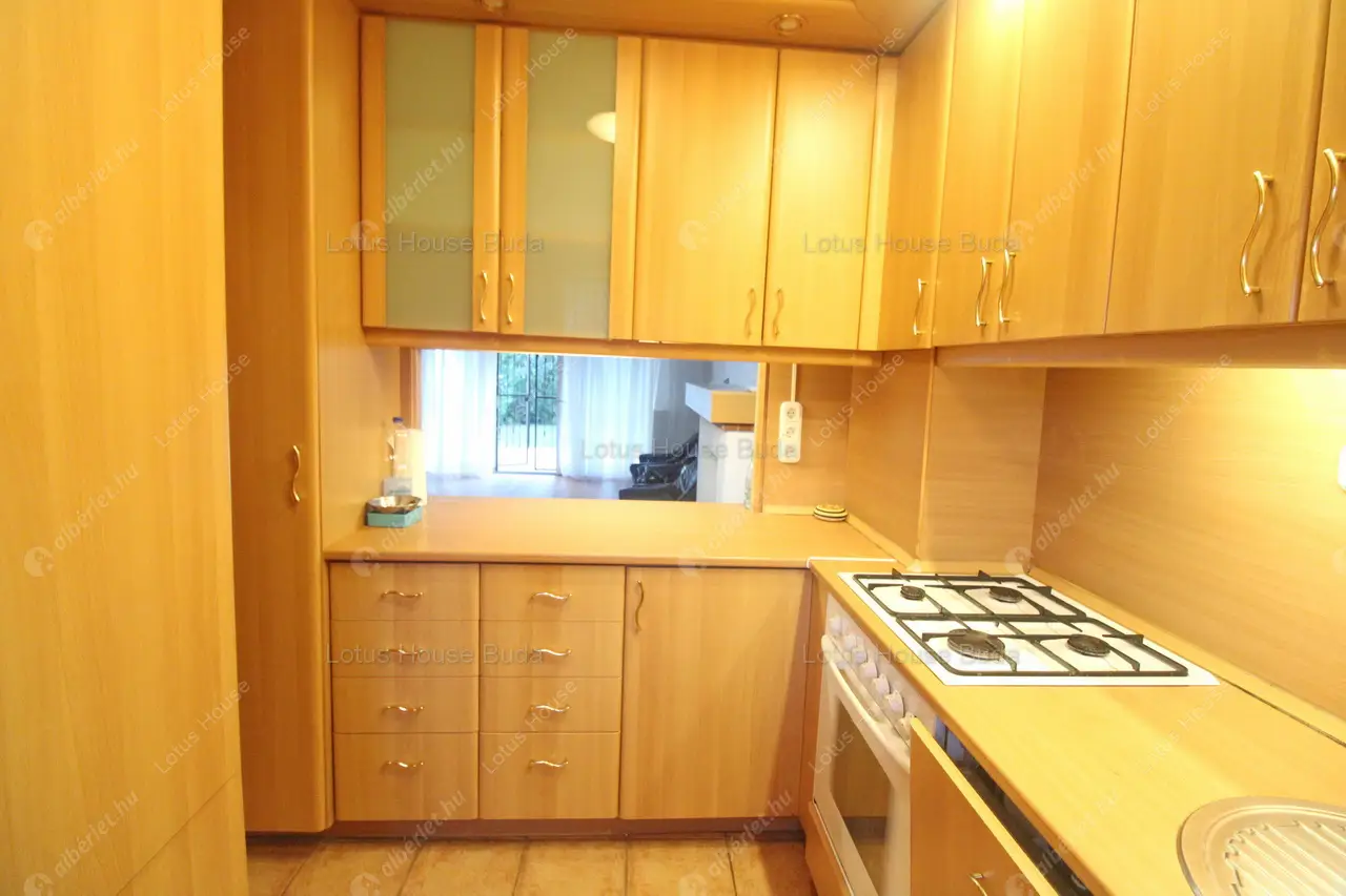 Kiadó albérlet 0 Ft/hó áron: ,   . Mérete:  nm, 1 szobás | Alberlet.hu - 6067705