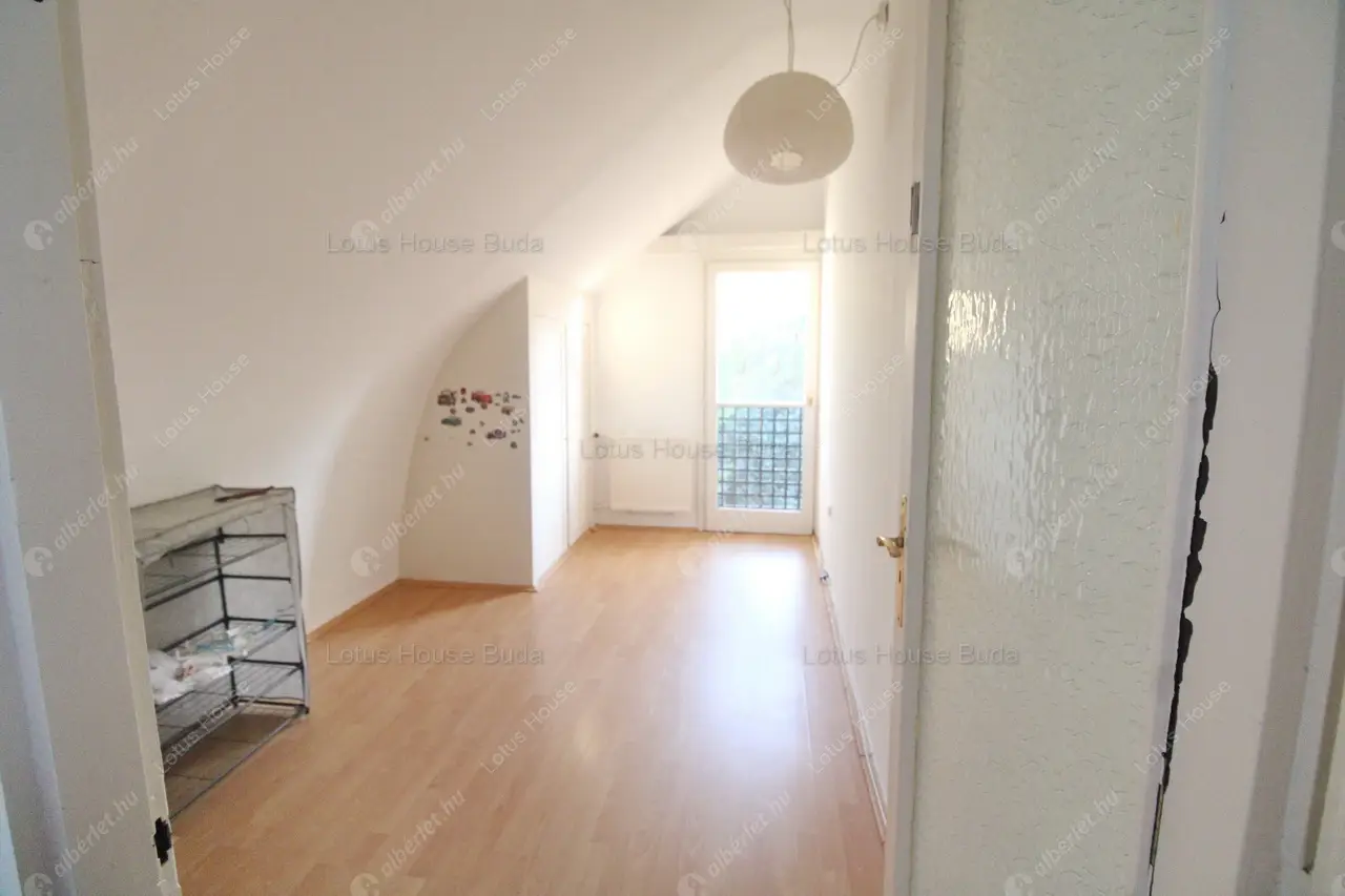 Kiadó albérlet 0 Ft/hó áron: ,   . Mérete:  nm, 1 szobás | Alberlet.hu - 6067710