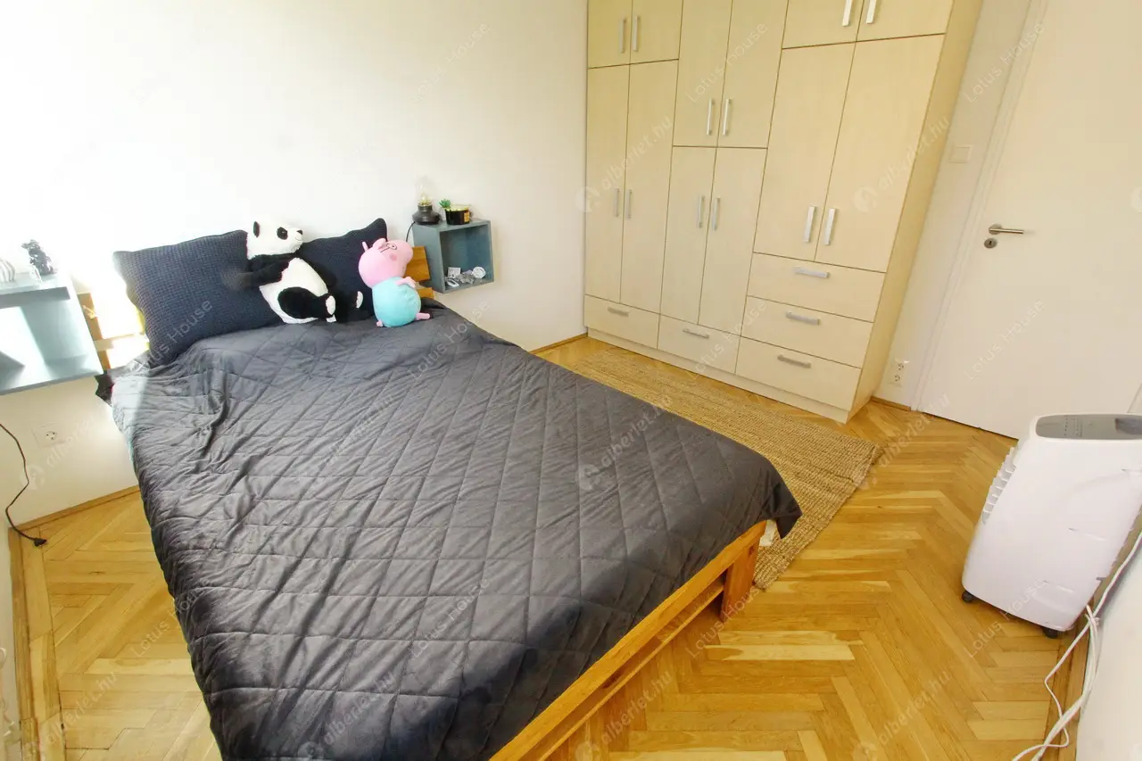 Kiadó albérlet 0 Ft/hó áron: ,   . Mérete:  nm, 1 szobás | Alberlet.hu - 6097105