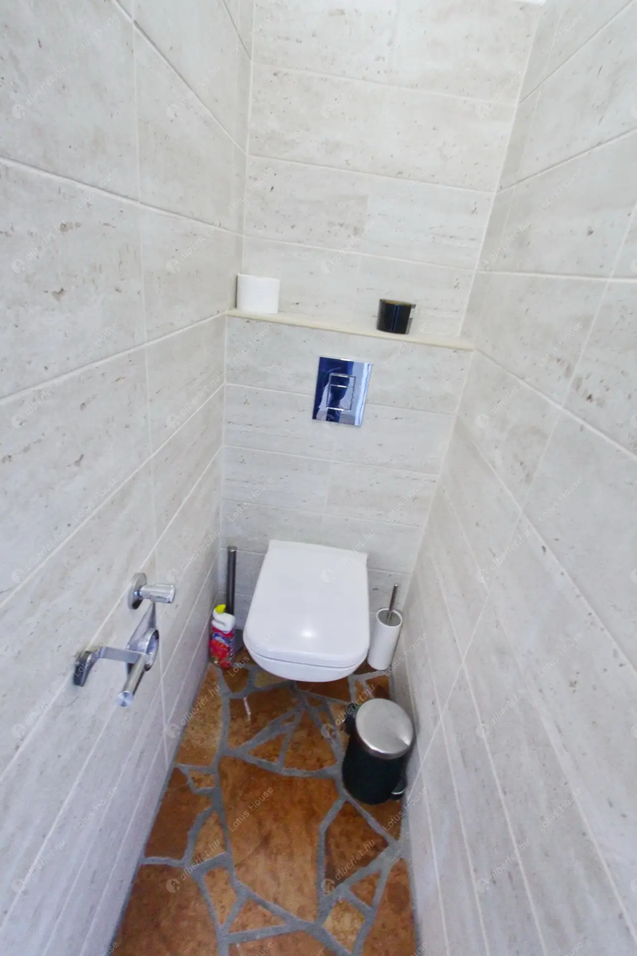 Kiadó albérlet 0 Ft/hó áron: ,   . Mérete:  nm, 1 szobás | Alberlet.hu - 6097109