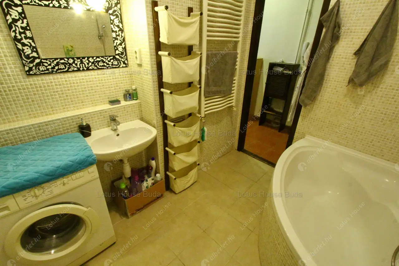 Kiadó albérlet 0 Ft/hó áron: ,   . Mérete:  nm, 1 szobás | Alberlet.hu - 6143383