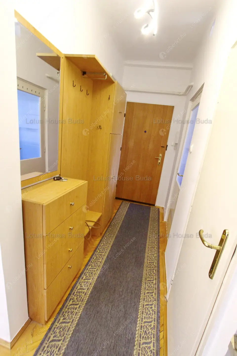 Kiadó albérlet 0 Ft/hó áron: ,   . Mérete:  nm, 1 szobás | Alberlet.hu - 6145716