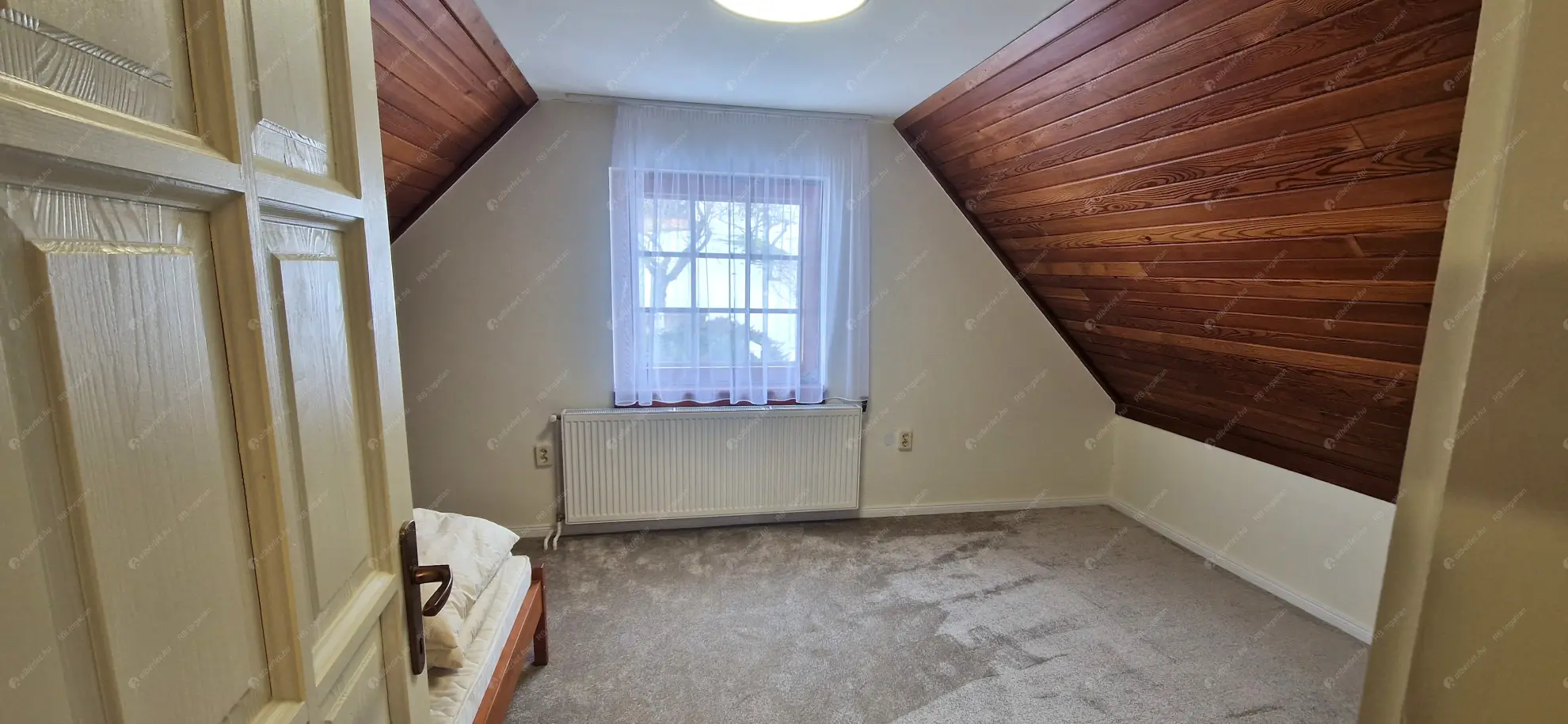 Kiadó albérlet 299000 Ft/hó áron: Alcsútdoboz,  Rézhegy . Mérete: 80 nm, 3 szobás | Alberlet.hu - 6628035