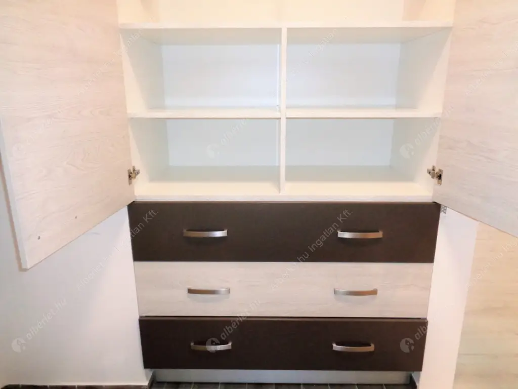 Kiadó albérlet 320000 Ft/hó áron: Biatorbágy,  Kőris utca. Mérete: 72 nm, 2 szobás | Alberlet.hu - 6629159