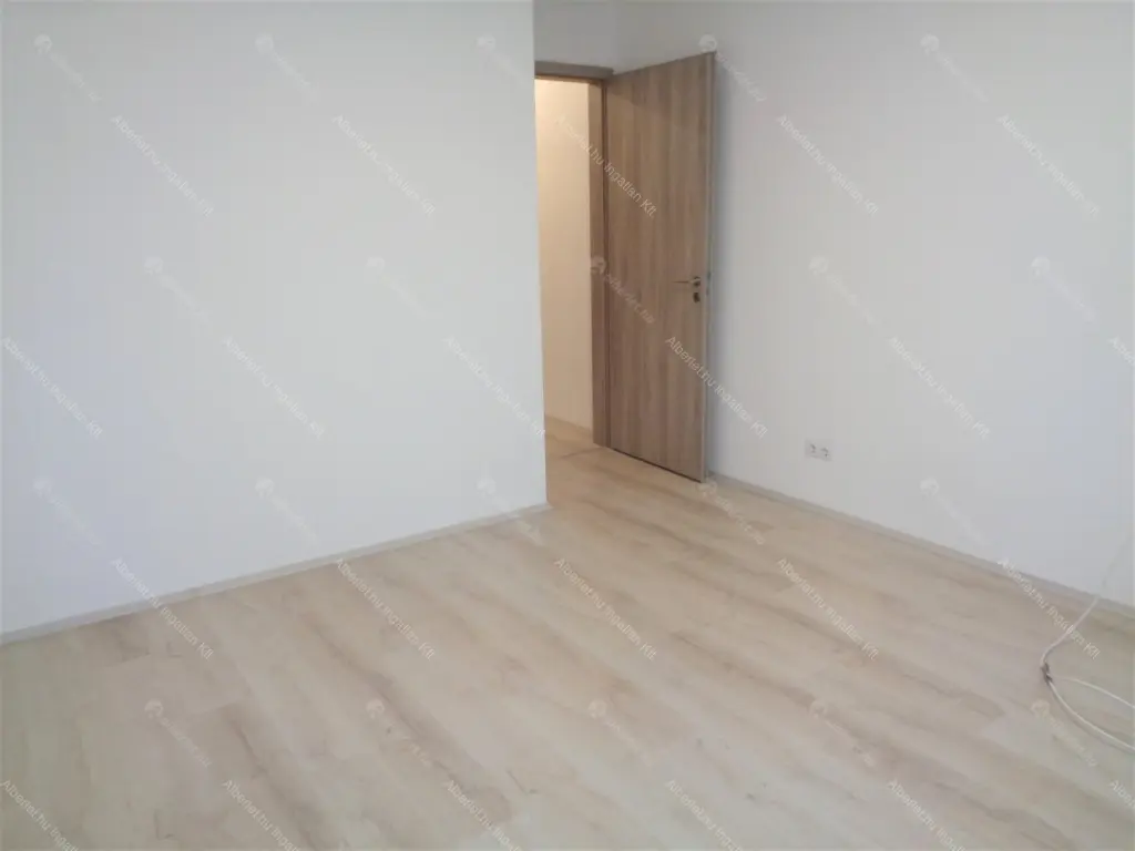 Kiadó albérlet 320000 Ft/hó áron: Biatorbágy,  Kőris utca. Mérete: 72 nm, 2 szobás | Alberlet.hu - 6652792