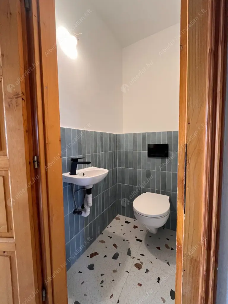 Kiadó albérlet 400000 Ft/hó áron: Biatorbágy,  Rosenbach János utca. Mérete: 86 nm, 4 szobás | Alberlet.hu - 6581163