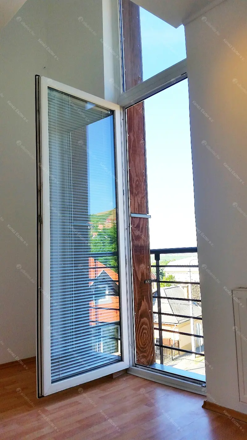 Kiadó albérlet 350000 Ft/hó áron: Budaörs,  Nefelejcs . Mérete: 92 nm, 3 szobás | Alberlet.hu - 6703584