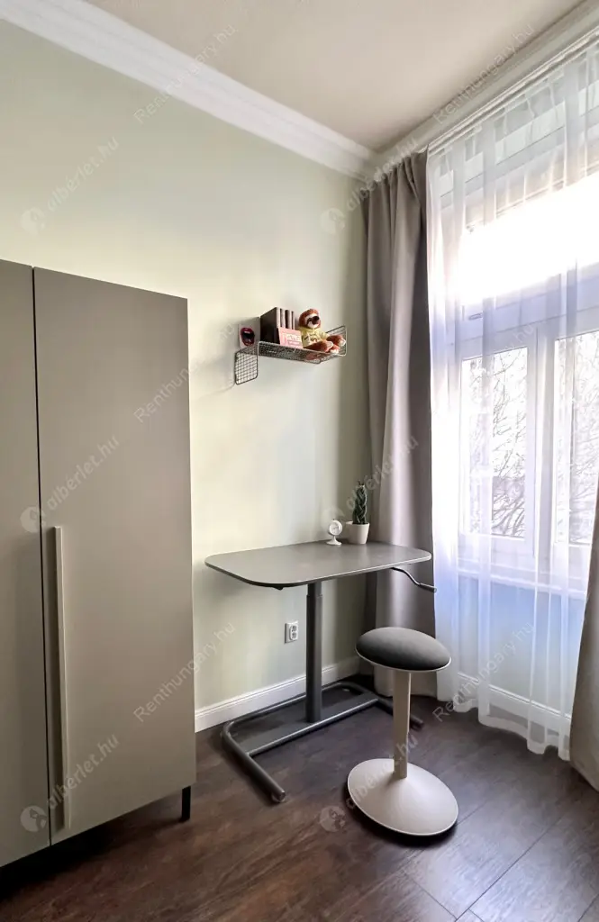 Kiadó albérlet 250000 Ft/hó áron: Budapest, I. kerület  Aladár utca. Mérete: 36 nm, 1 szobás | Alberlet.hu - 6622464