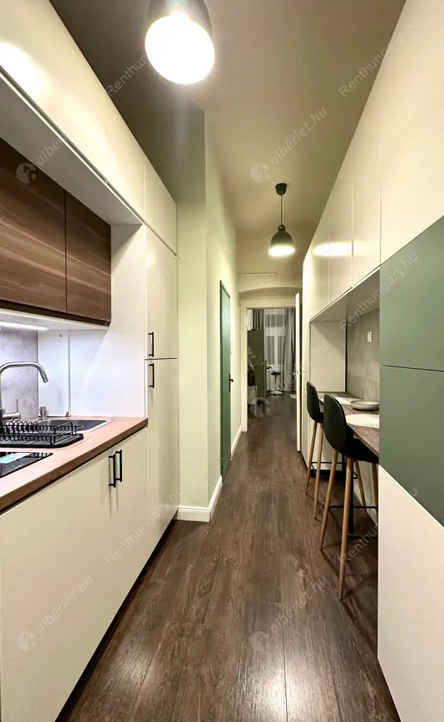 Kiadó albérlet 250000 Ft/hó áron: Budapest, I. kerület  Aladár utca. Mérete: 36 nm, 1 szobás | Alberlet.hu - 6622468