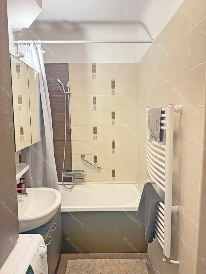 Kiadó albérlet 270000 Ft/hó áron: Budapest, I. kerület  Alsóhegy utca. Mérete: 43 nm, 2 szobás | Alberlet.hu - 6653487