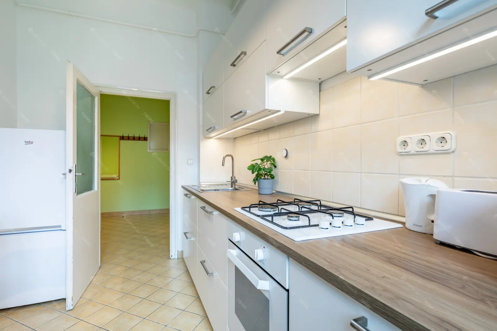 Kiadó albérlet 240000 Ft/hó áron: Budapest, I. kerület   Attila út . Mérete: 40 nm, 1 szobás | Alberlet.hu - 6135264