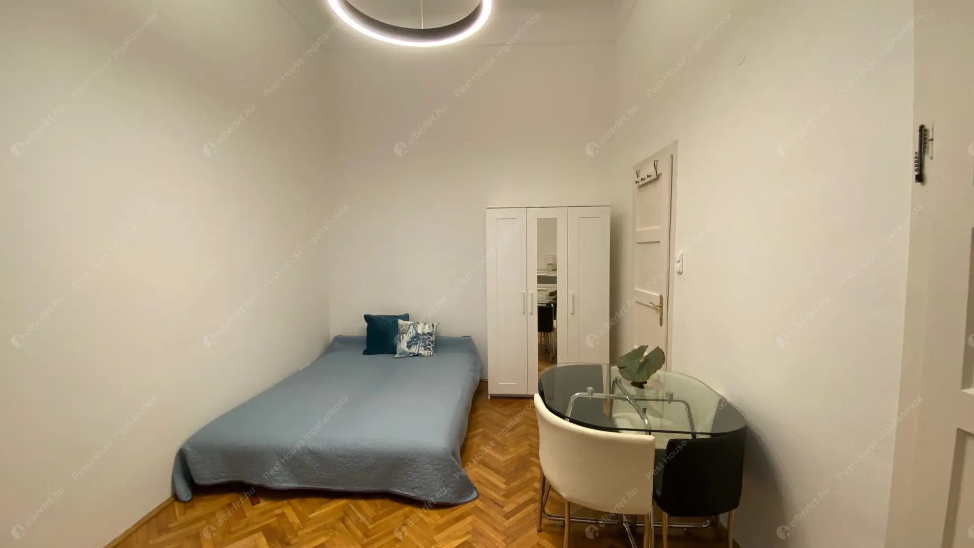 Kiadó albérlet 170000 Ft/hó áron: Budapest, I. kerület  Attila út. Mérete: 27 nm, 1 szobás | Alberlet.hu - 6580402