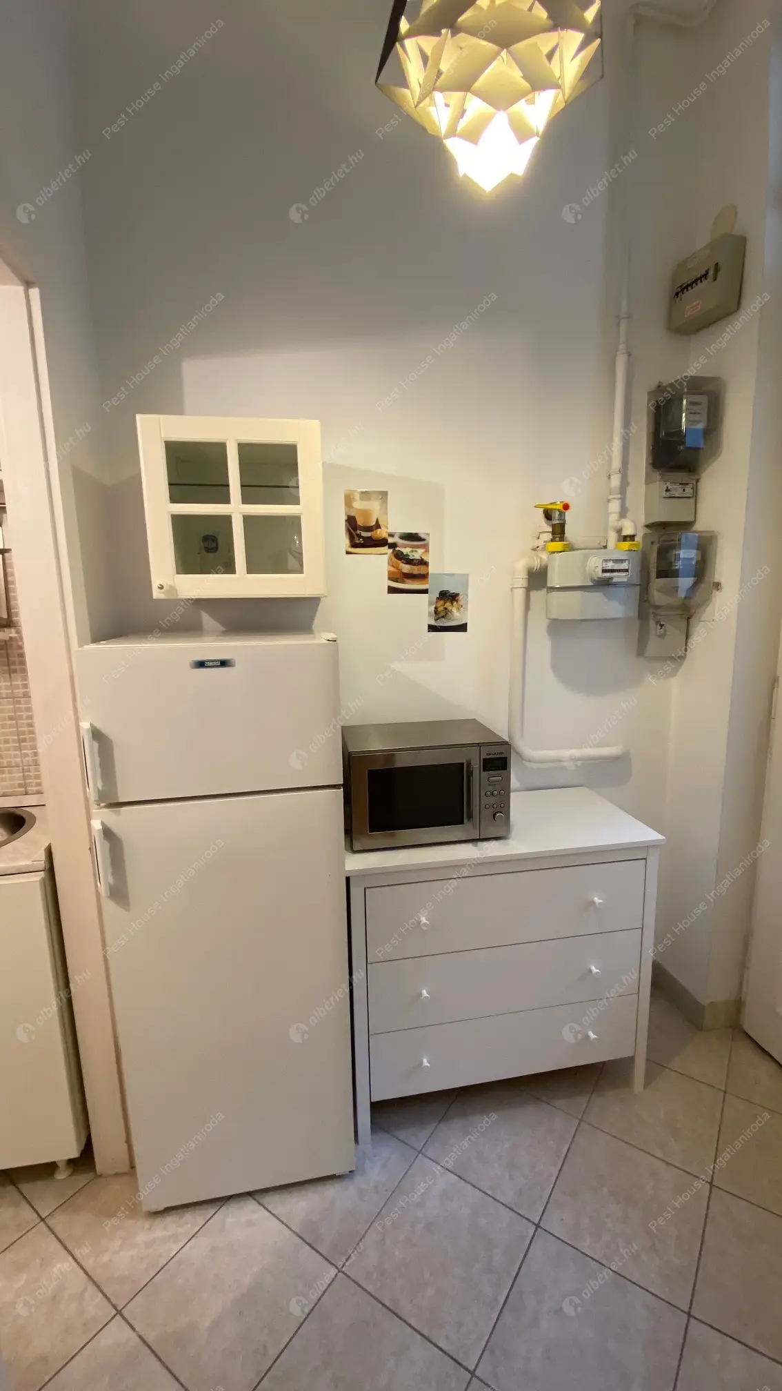 Kiadó albérlet 170000 Ft/hó áron: Budapest, I. kerület  Attila út. Mérete: 27 nm, 1 szobás | Alberlet.hu - 6580415