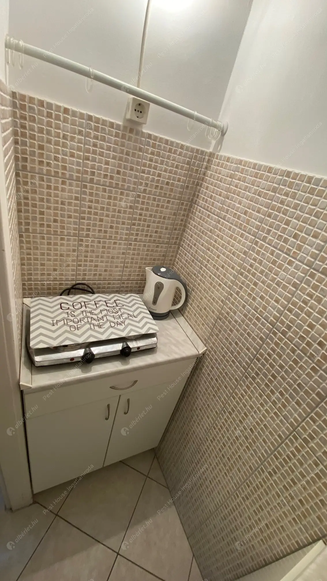 Kiadó albérlet 170000 Ft/hó áron: Budapest, I. kerület  Attila út. Mérete: 27 nm, 1 szobás | Alberlet.hu - 6580419