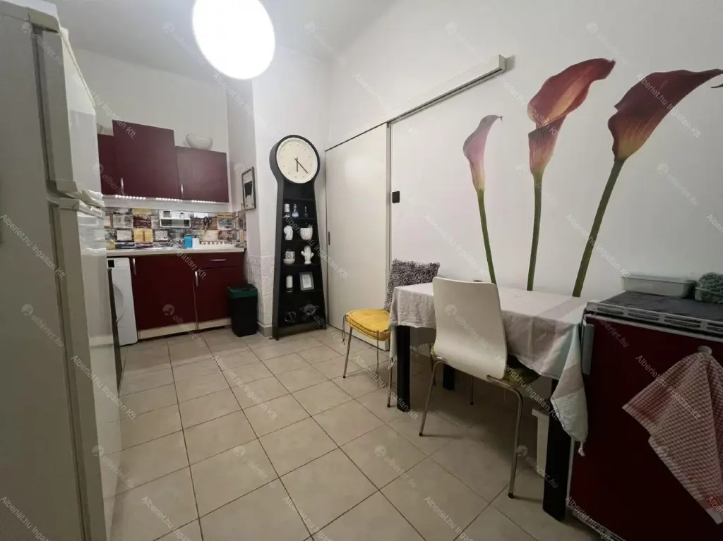 Kiadó albérlet 169000 Ft/hó áron: Budapest, I. kerület  Attila út. Mérete: 28 nm, 1 szobás | Alberlet.hu - 6664470