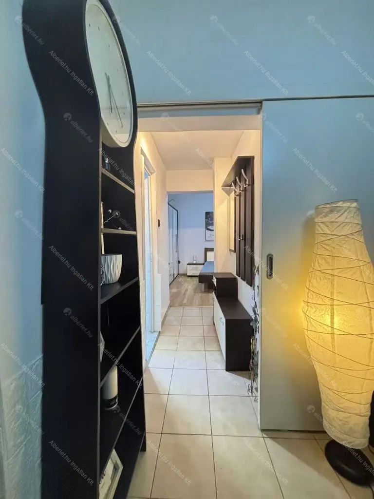 Kiadó albérlet 177000 Ft/hó áron: Budapest, I. kerület  Attila út. Mérete: 28 nm, 1 szobás | Alberlet.hu - 6666525