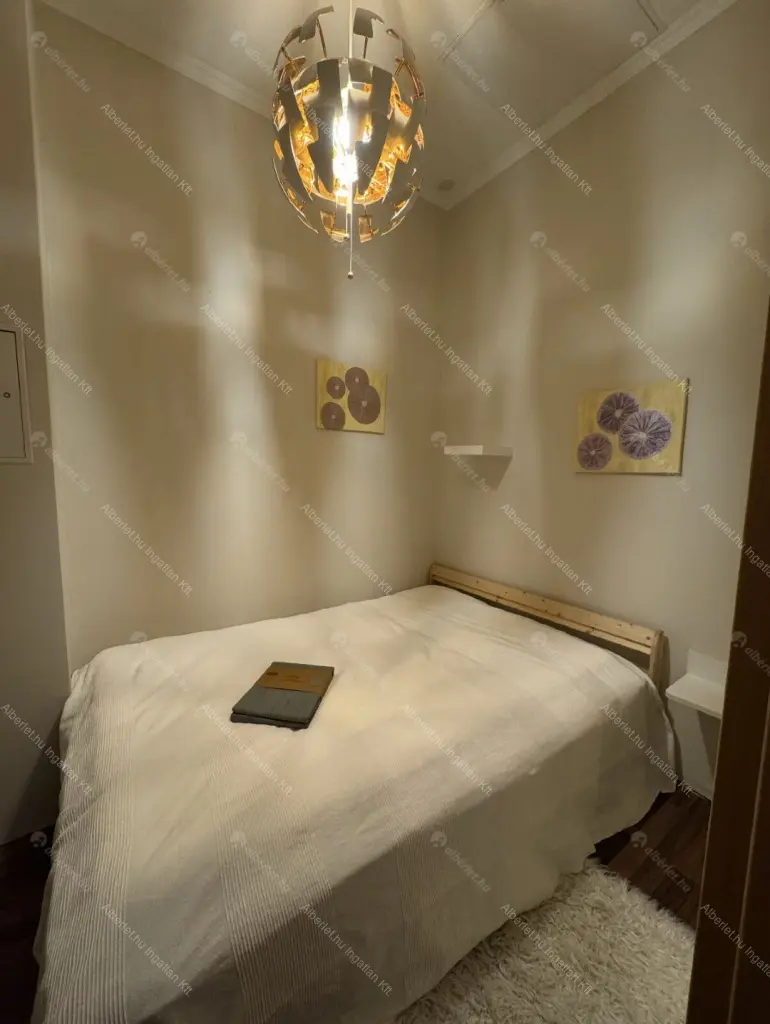 Kiadó albérlet 240000 Ft/hó áron: Budapest, I. kerület  Attila út. Mérete: 31 nm, 1 szobás | Alberlet.hu - 6653709