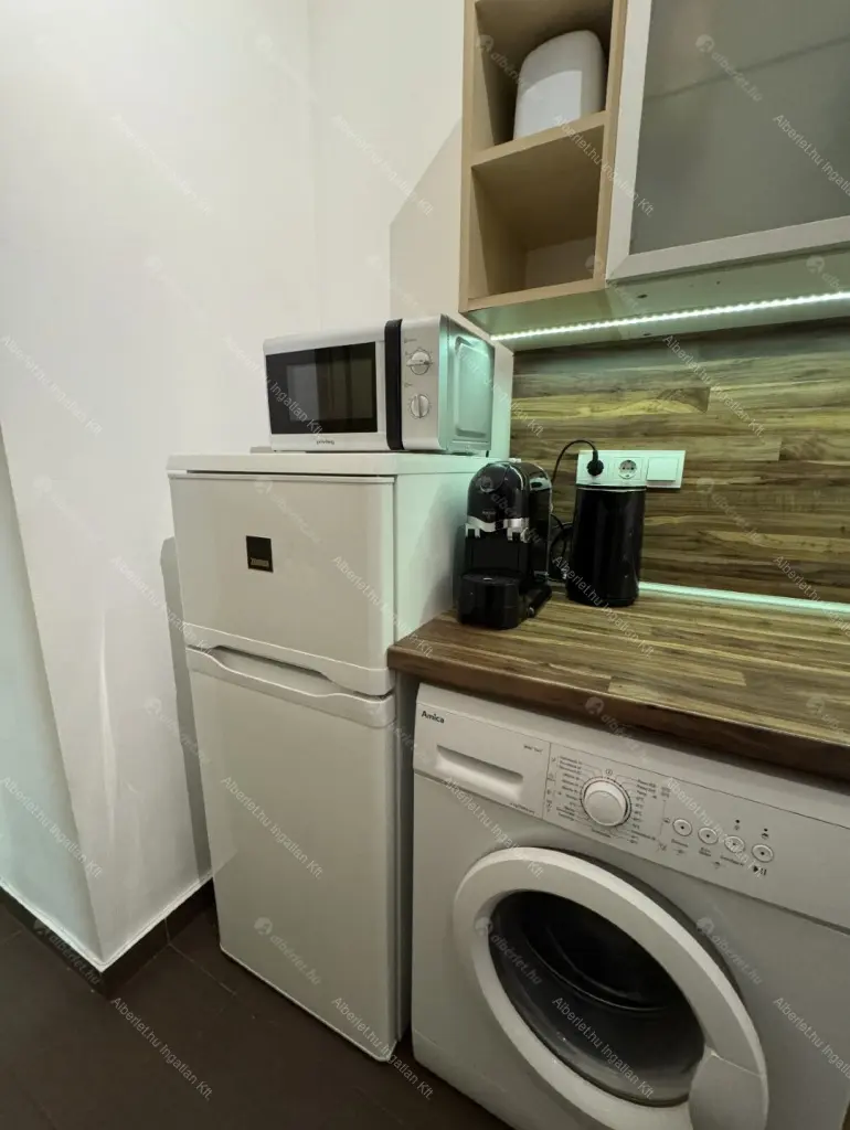 Kiadó albérlet 240000 Ft/hó áron: Budapest, I. kerület  Attila út. Mérete: 31 nm, 1 szobás | Alberlet.hu - 6653711