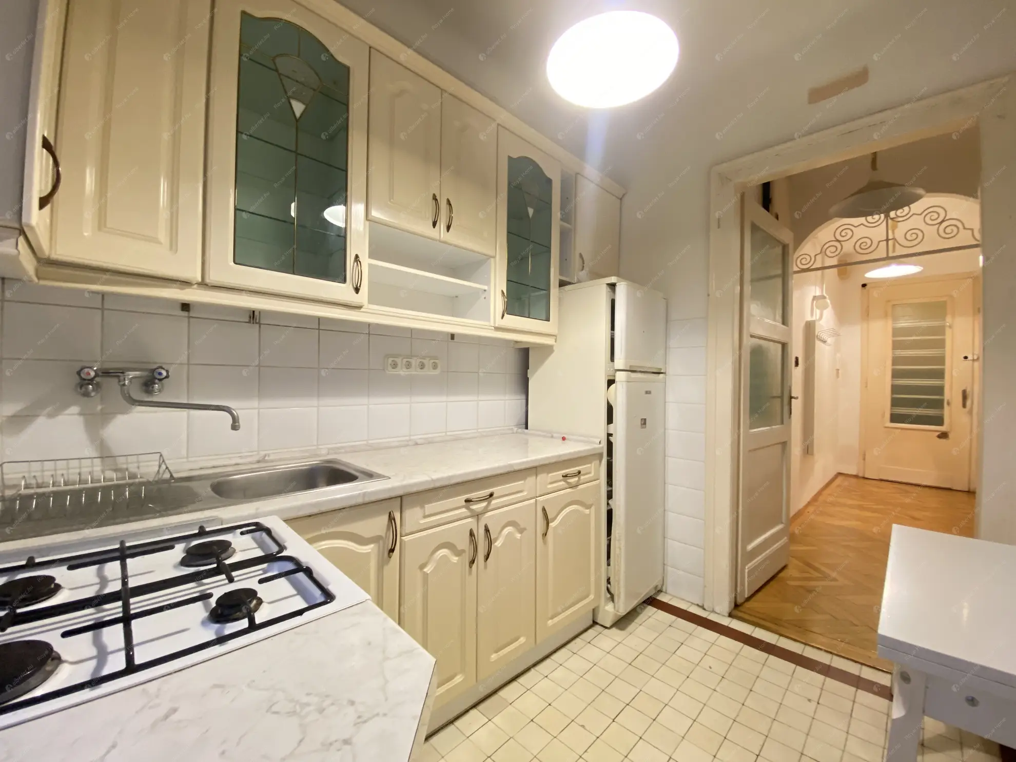 Kiadó albérlet 190000 Ft/hó áron: Budapest, I. kerület  Attila út. Mérete: 41 nm, 1 szobás | Alberlet.hu - 6607413