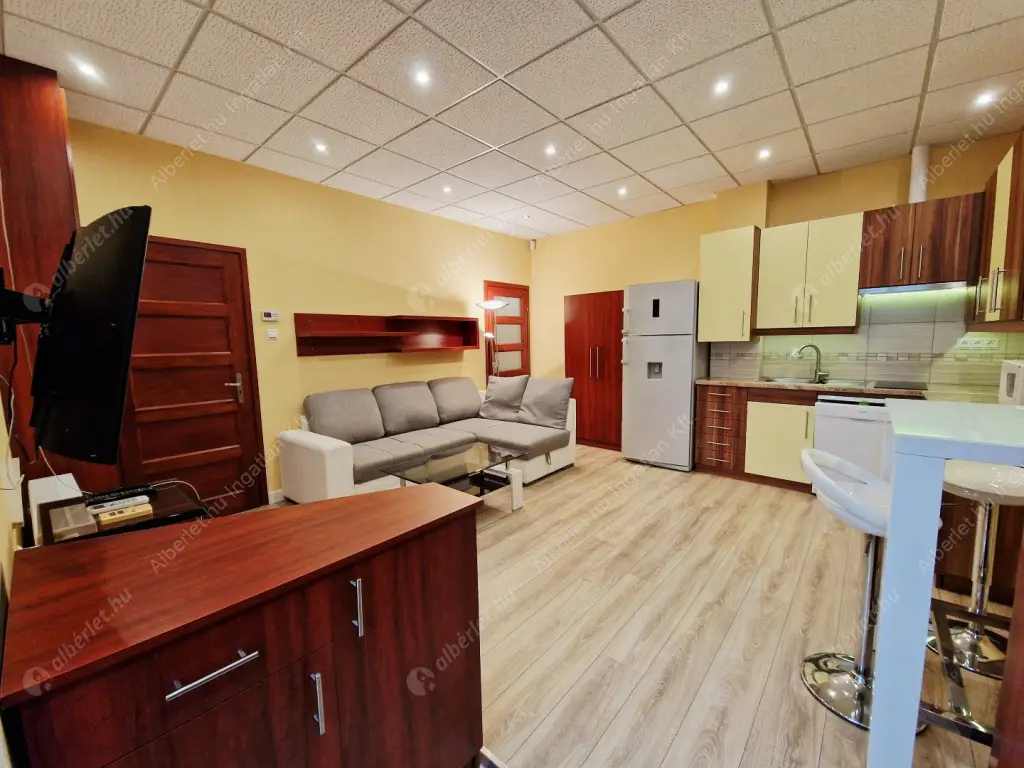 Kiadó albérlet 260000 Ft/hó áron: Budapest, I. kerület  Attila út. Mérete: 41 nm, 1 szobás | Alberlet.hu - 6596985