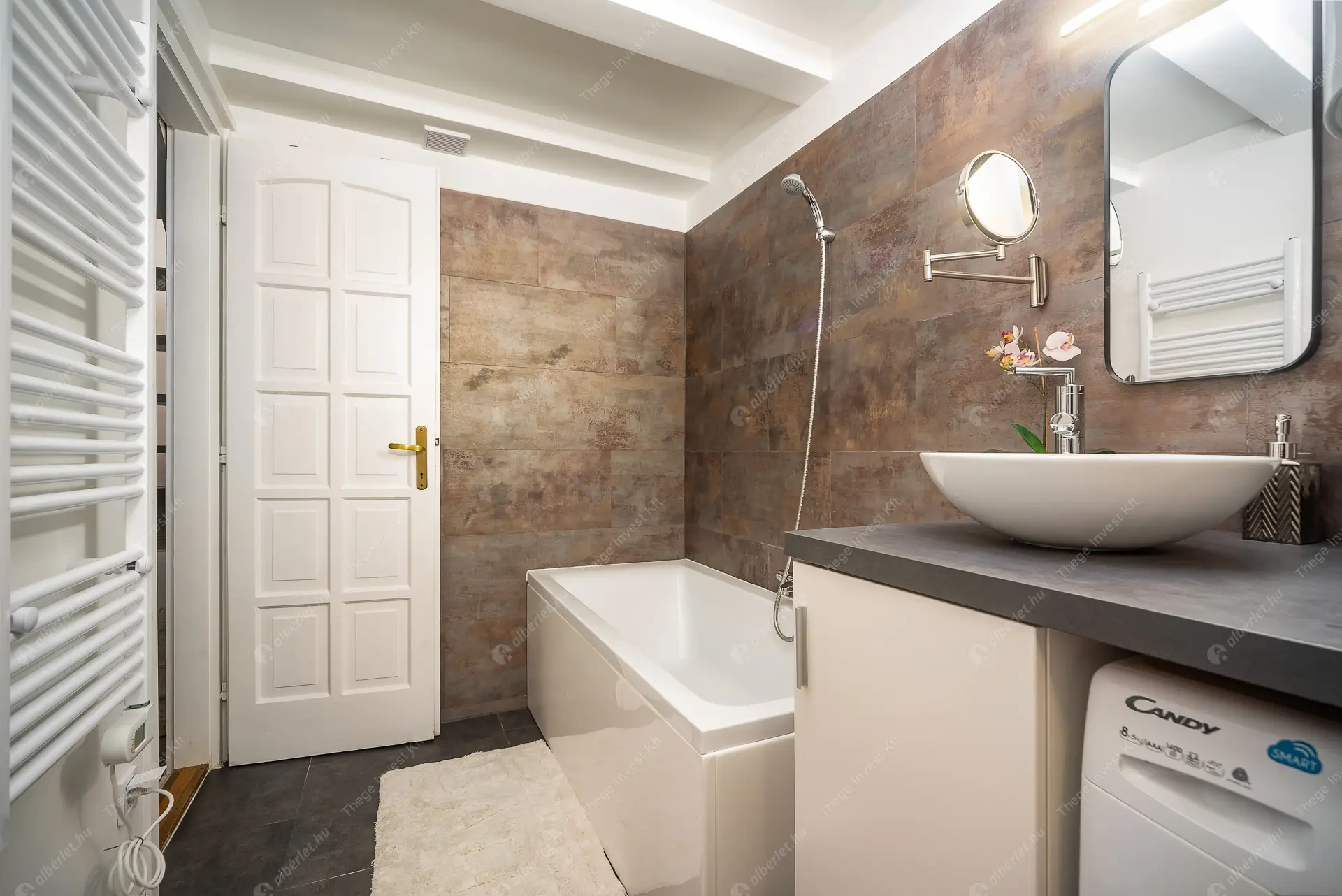 Kiadó albérlet 275000 Ft/hó áron: Budapest, I. kerület  Attila út. Mérete: 46 nm, 1 szobás | Alberlet.hu - 6639242