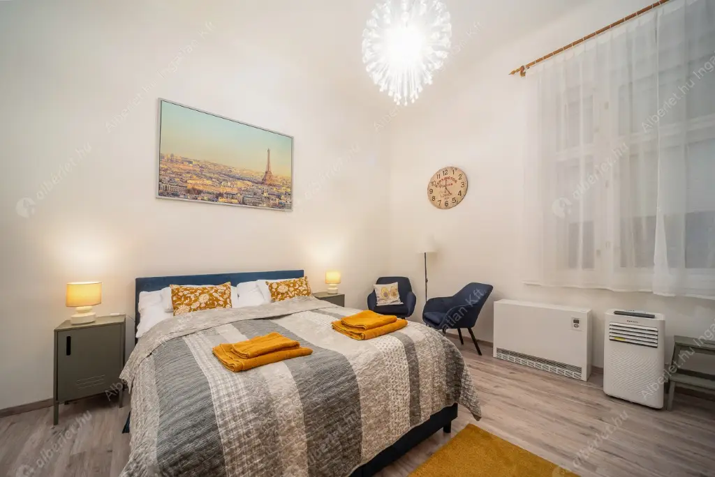 Kiadó albérlet 275000 Ft/hó áron: Budapest, I. kerület  Attila út. Mérete: 46 nm, 2 szobás | Alberlet.hu - 6631964