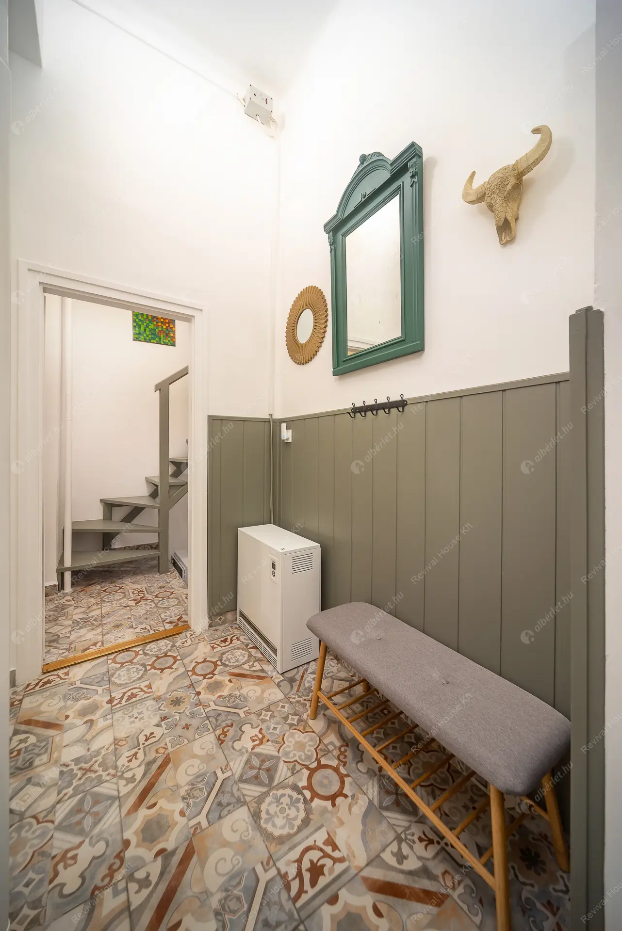 Kiadó albérlet 275000 Ft/hó áron: Budapest, I. kerület  Attila út. Mérete: 46 nm, 2 szobás | Alberlet.hu - 6635757