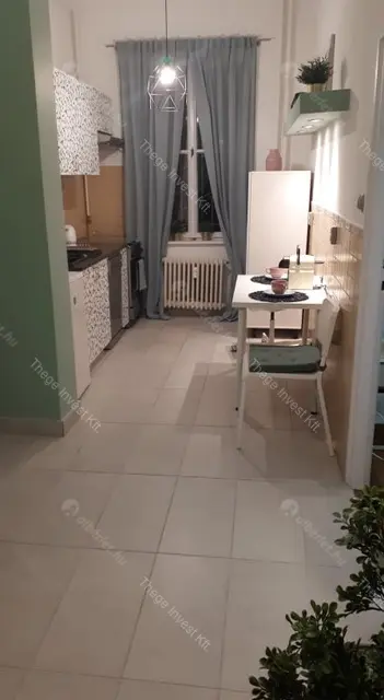 Kiadó albérlet 340000 Ft/hó áron: Budapest, I. kerület  Attila út. Mérete: 52 nm, 2 szobás | Alberlet.hu - 6657637