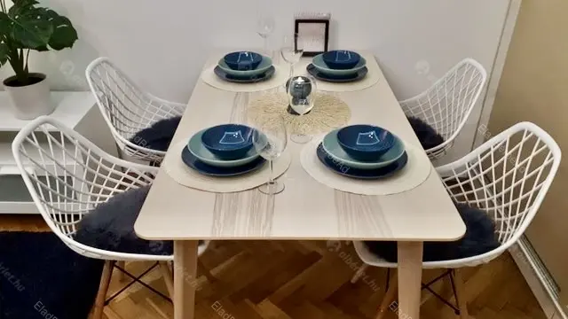 Kiadó albérlet 320000 Ft/hó áron: Budapest, I. kerület  Attila út. Mérete: 52 nm, 2 szobás | Alberlet.hu - 6676322