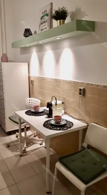 Kiadó albérlet 320000 Ft/hó áron: Budapest, I. kerület  Attila út. Mérete: 52 nm, 2 szobás | Alberlet.hu - 6676323