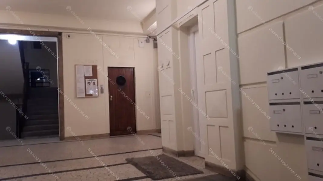 Kiadó albérlet 340000 Ft/hó áron: Budapest, I. kerület  Attila út. Mérete: 52 nm, 2 szobás | Alberlet.hu - 6659394