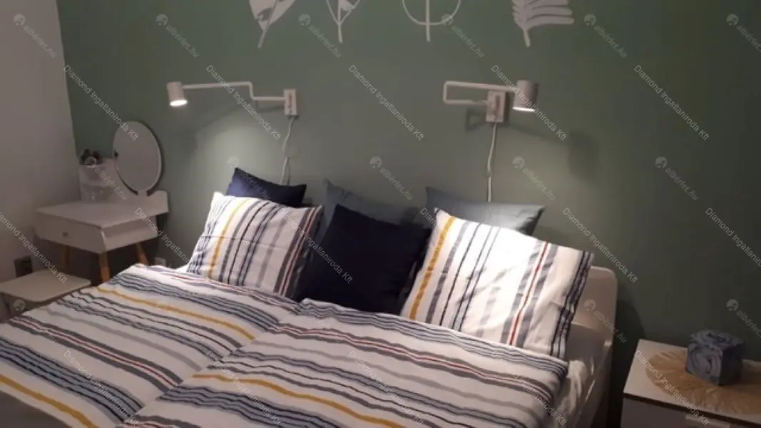 Kiadó albérlet 340000 Ft/hó áron: Budapest, I. kerület  Attila út. Mérete: 52 nm, 2 szobás | Alberlet.hu - 6659397