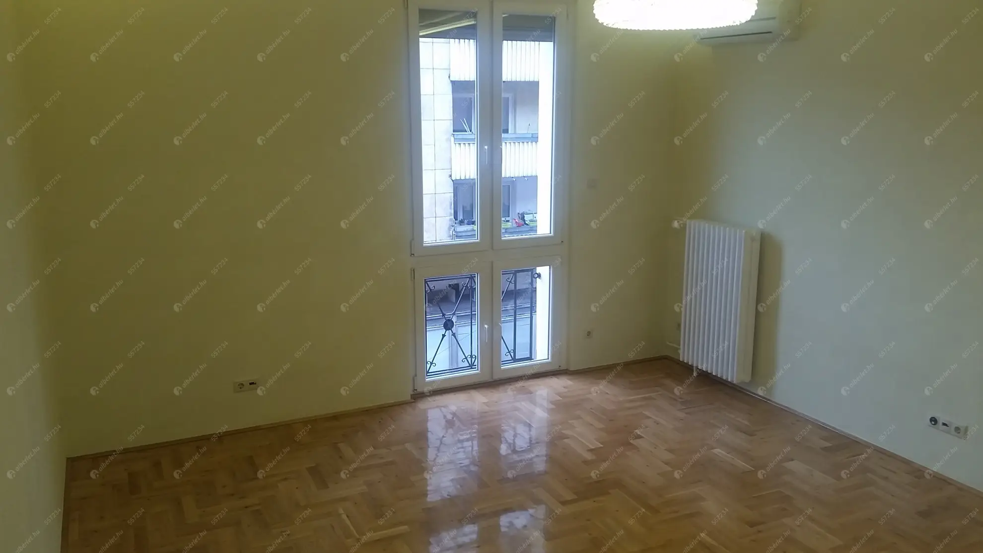 Kiadó albérlet 315000 Ft/hó áron: Budapest, I. kerület  Attila út. Mérete: 60 nm, 2 szobás | Alberlet.hu - 6579074