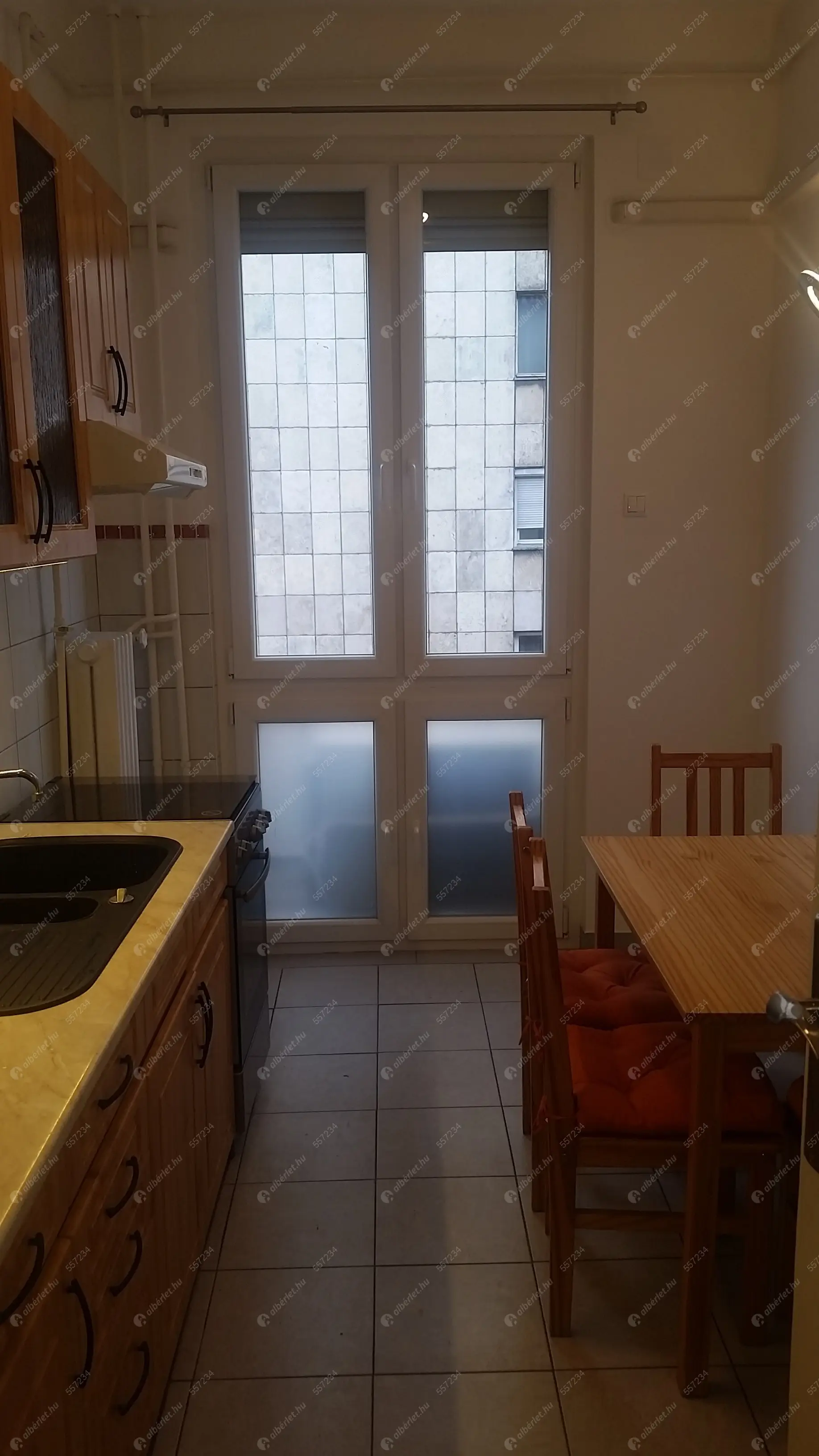 Kiadó albérlet 315000 Ft/hó áron: Budapest, I. kerület  Attila út. Mérete: 60 nm, 2 szobás | Alberlet.hu - 6579076