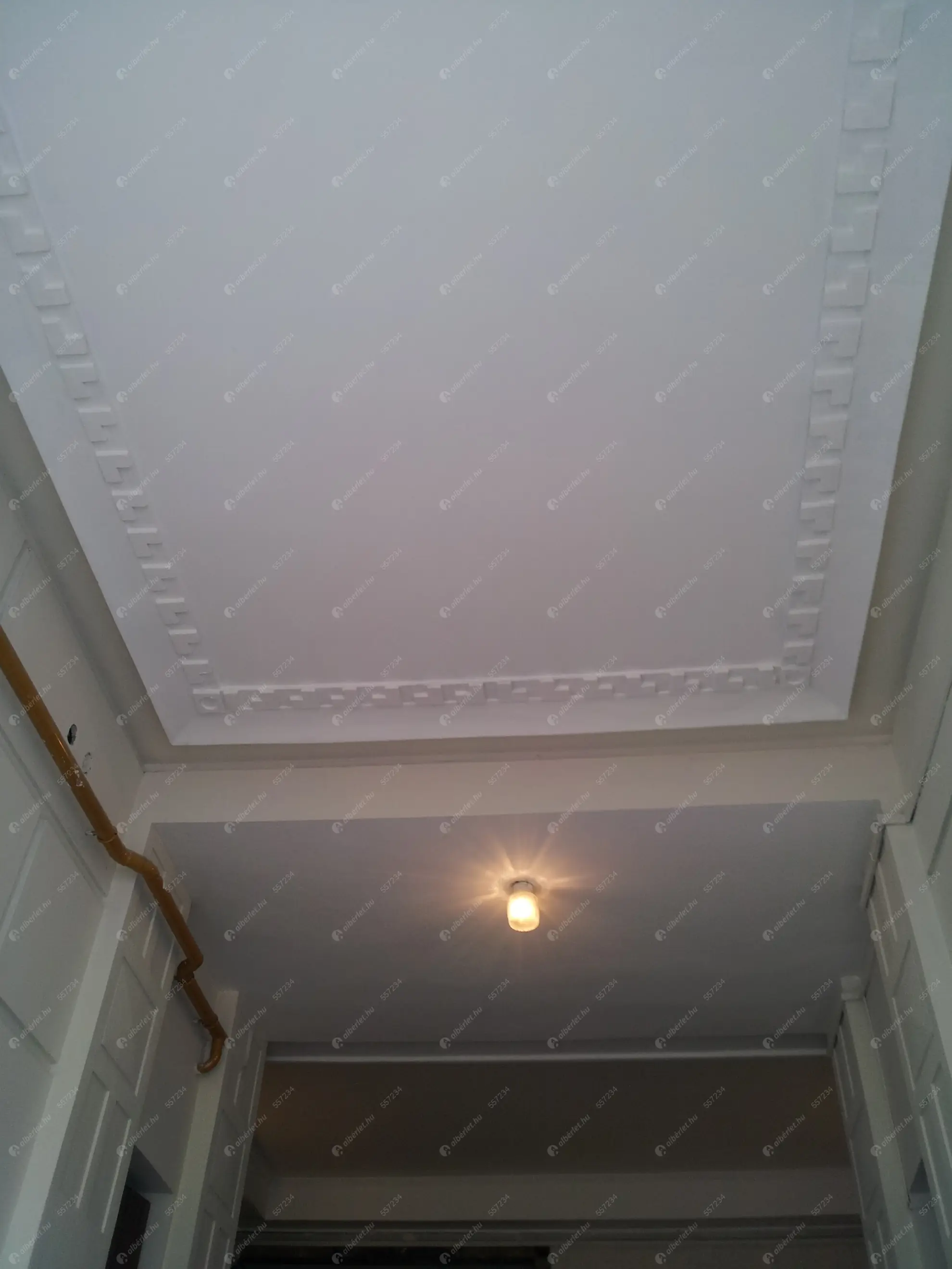 Kiadó albérlet 315000 Ft/hó áron: Budapest, I. kerület  Attila út. Mérete: 60 nm, 2 szobás | Alberlet.hu - 6579359