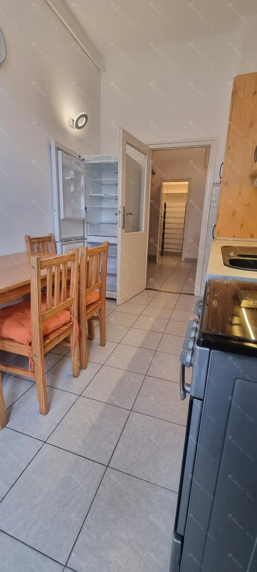 Kiadó albérlet 320000 Ft/hó áron: Budapest, I. kerület  Attila út. Mérete: 60 nm, 2 szobás | Alberlet.hu - 6624227