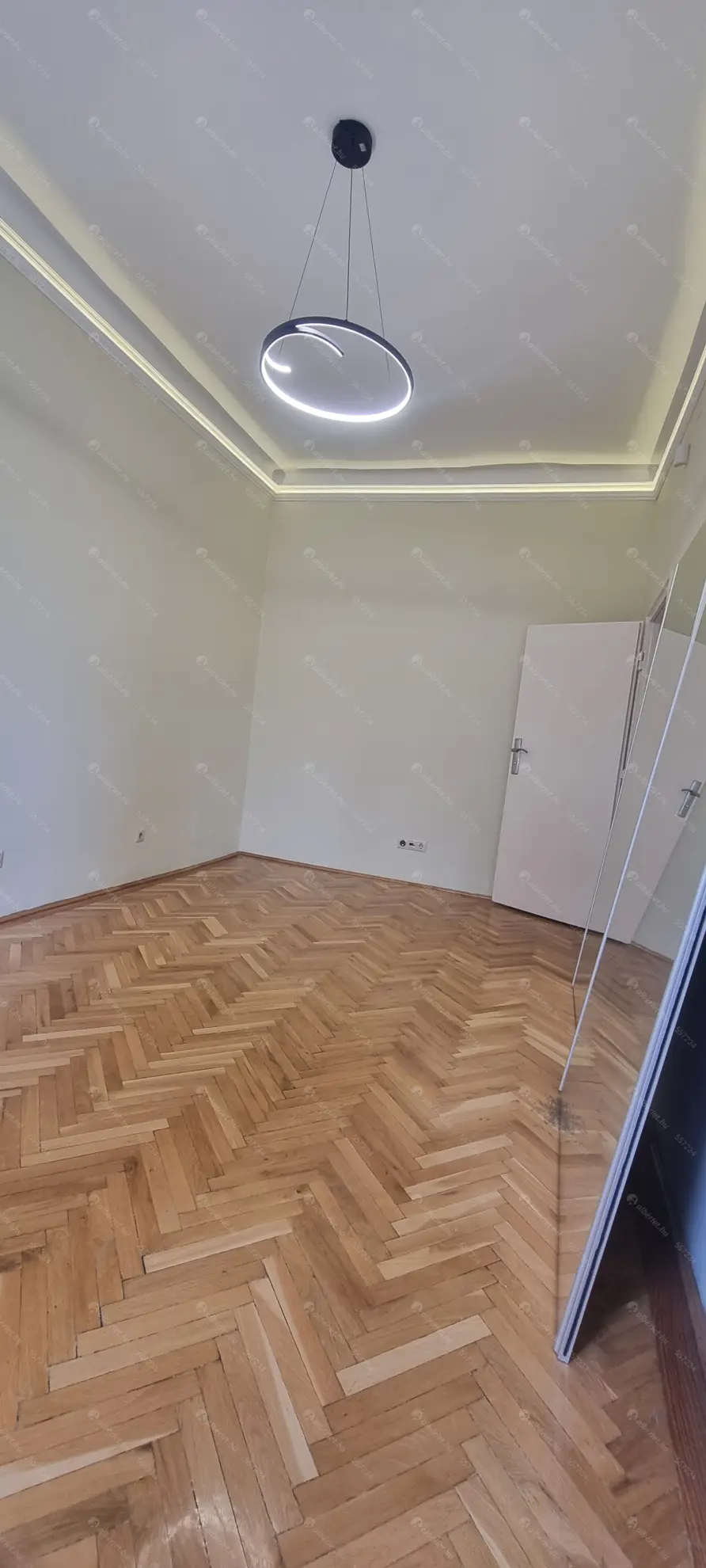 Kiadó albérlet 320000 Ft/hó áron: Budapest, I. kerület  Attila út. Mérete: 60 nm, 2 szobás | Alberlet.hu - 6624244