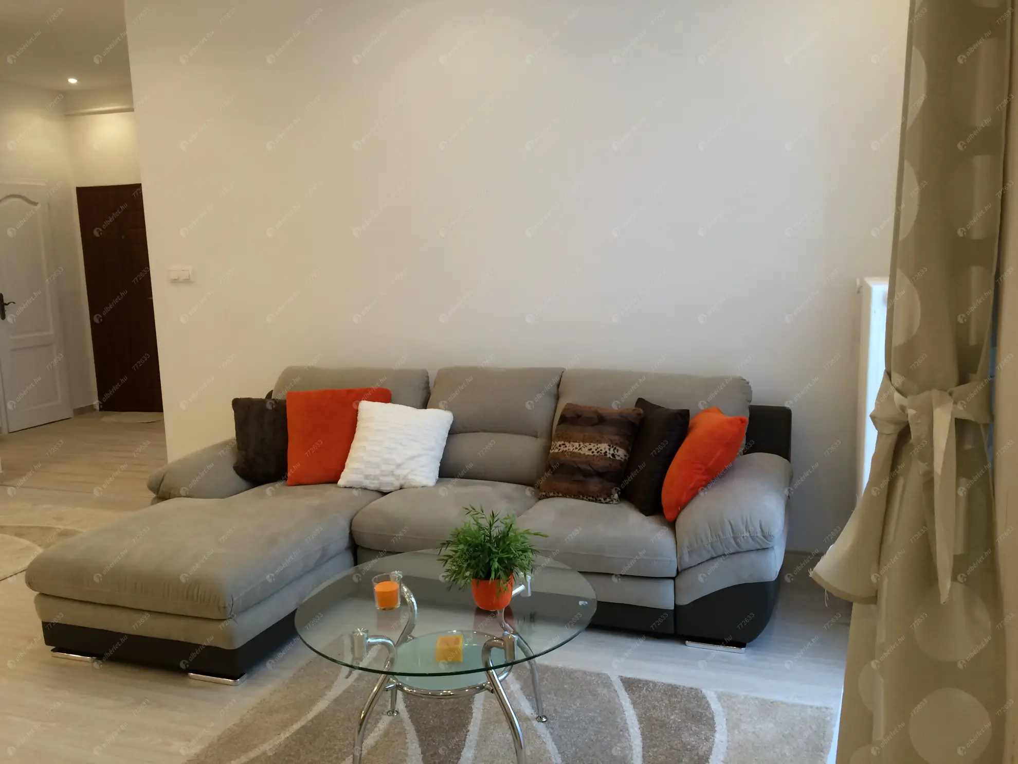 Kiadó albérlet 320000 Ft/hó áron: Budapest, I. kerület  Attila út. Mérete: 60 nm, 3 szobás | Alberlet.hu - 6613985