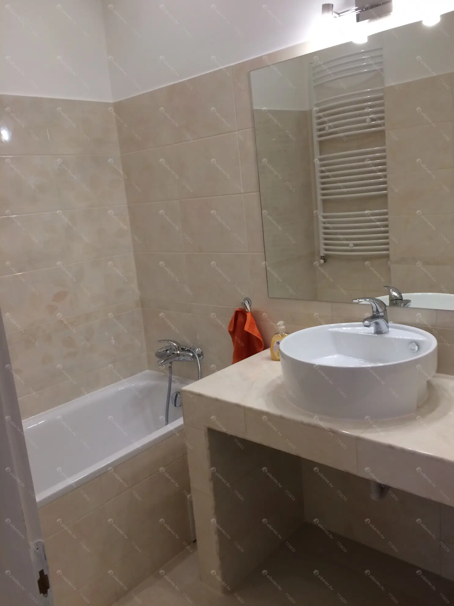 Kiadó albérlet 320000 Ft/hó áron: Budapest, I. kerület  Attila út. Mérete: 60 nm, 3 szobás | Alberlet.hu - 6613988