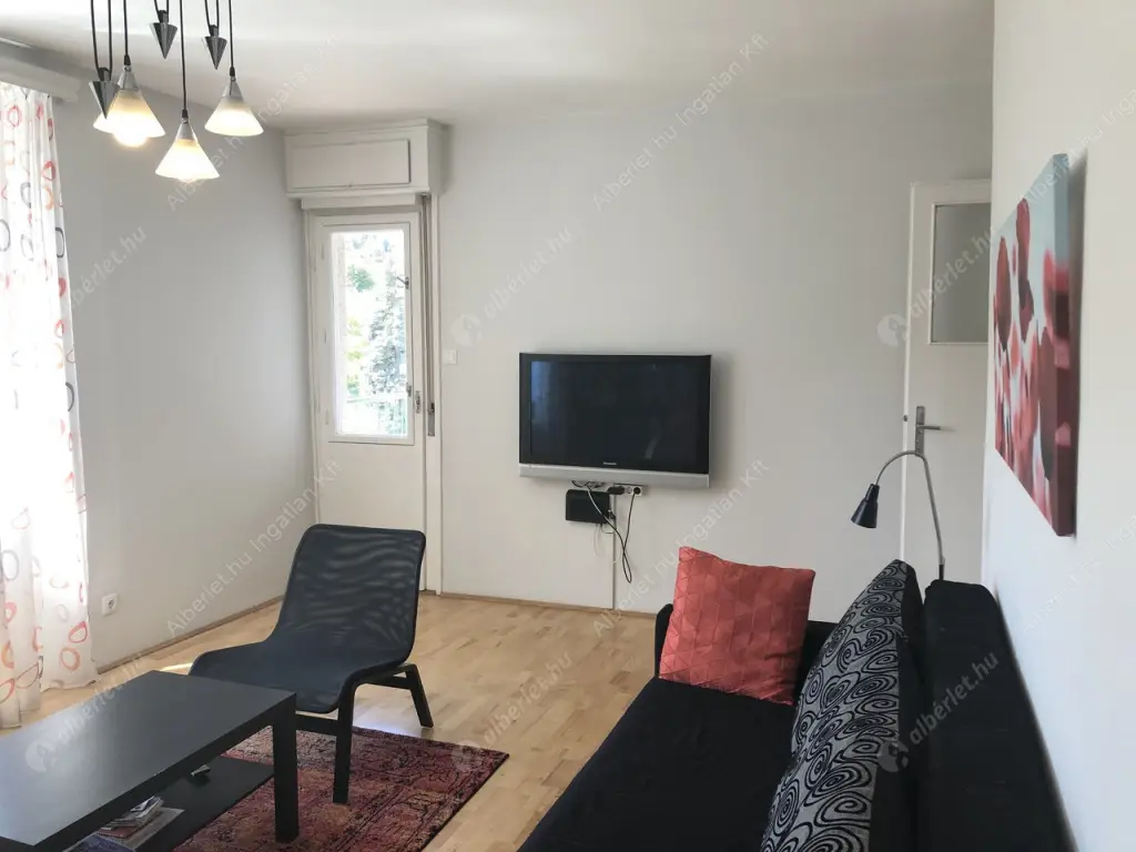 Kiadó albérlet 280000 Ft/hó áron: Budapest, I. kerület  Attila út. Mérete: 64 nm, 2 szobás | Alberlet.hu - 6111776
