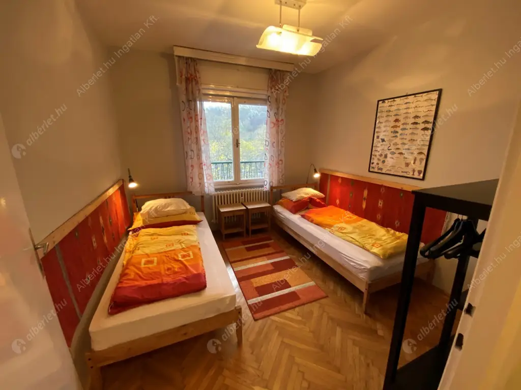 Kiadó albérlet 280000 Ft/hó áron: Budapest, I. kerület  Attila út. Mérete: 64 nm, 2 szobás | Alberlet.hu - 6111778