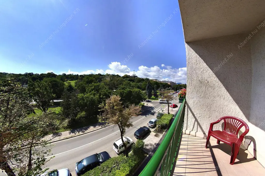 Kiadó albérlet 280000 Ft/hó áron: Budapest, I. kerület  Attila út. Mérete: 64 nm, 2 szobás | Alberlet.hu - 6111789