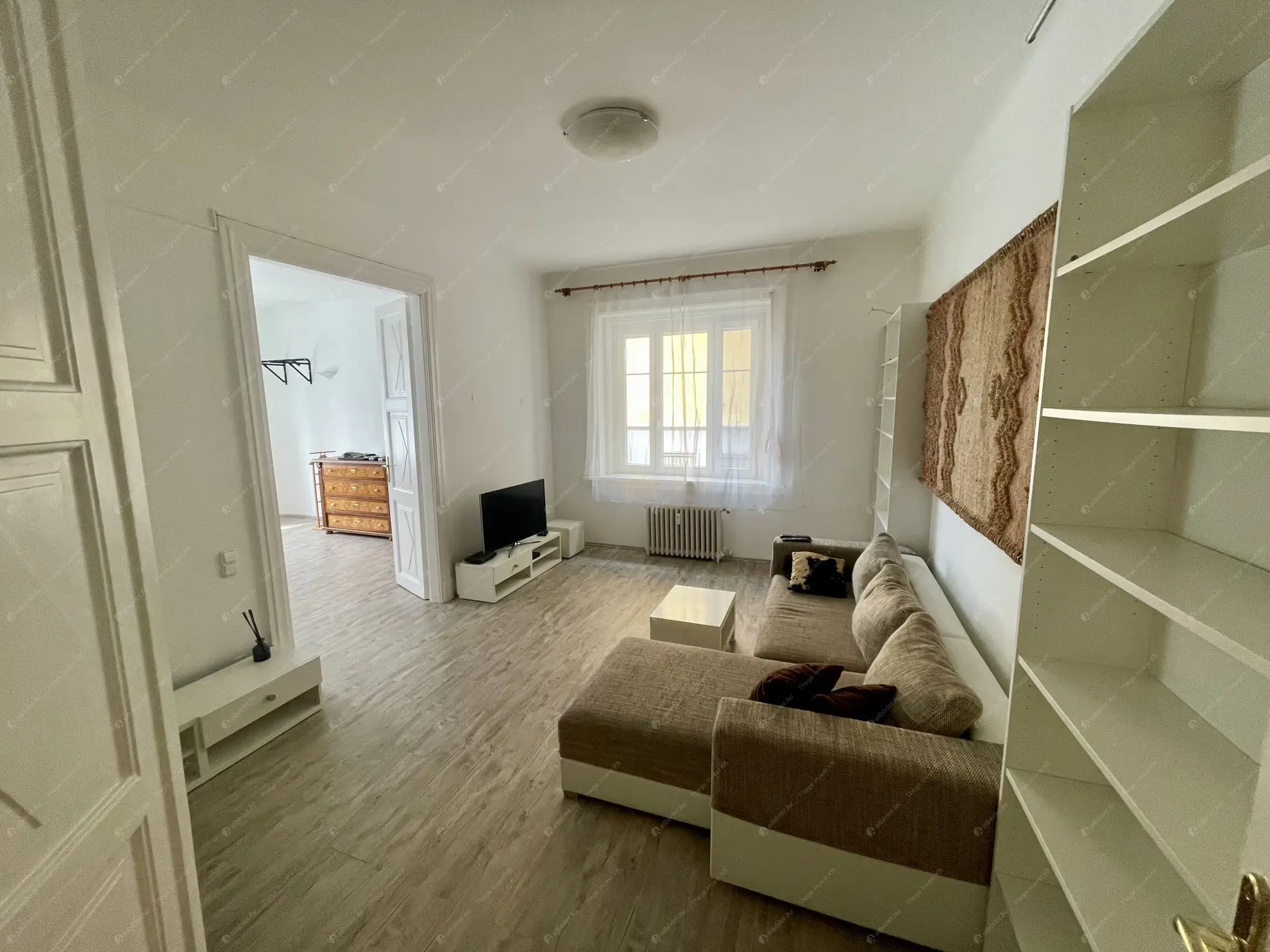 Kiadó albérlet 329000 Ft/hó áron: Budapest, I. kerület  Attila út. Mérete: 73 nm, 3 szobás | Alberlet.hu - 6625595