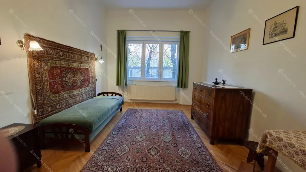 Kiadó albérlet 350000 Ft/hó áron: Budapest, I. kerület  Attila út. Mérete: 75 nm, 2 szobás | Alberlet.hu - 6692397