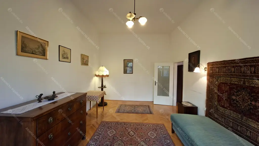 Kiadó albérlet 350000 Ft/hó áron: Budapest, I. kerület  Attila út. Mérete: 75 nm, 2 szobás | Alberlet.hu - 6692398