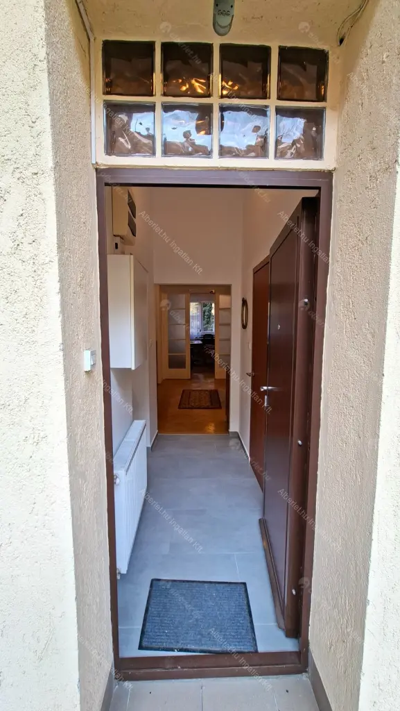 Kiadó albérlet 350000 Ft/hó áron: Budapest, I. kerület  Attila út. Mérete: 75 nm, 2 szobás | Alberlet.hu - 6692407