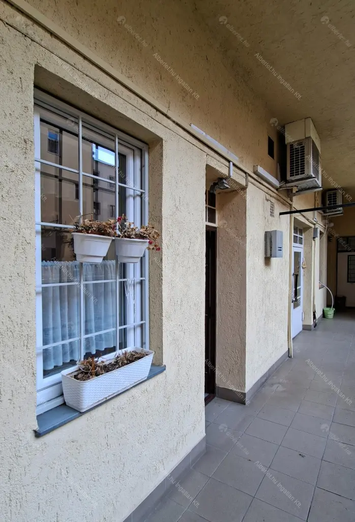 Kiadó albérlet 350000 Ft/hó áron: Budapest, I. kerület  Attila út. Mérete: 75 nm, 2 szobás | Alberlet.hu - 6692408